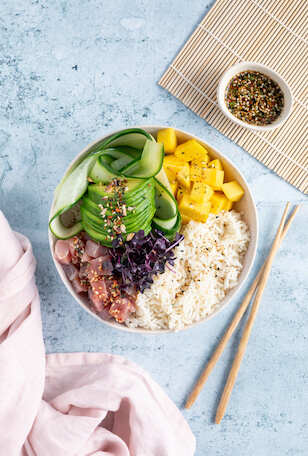 Poke Bowl with Tuna, Mango, Avocado and Cucumber